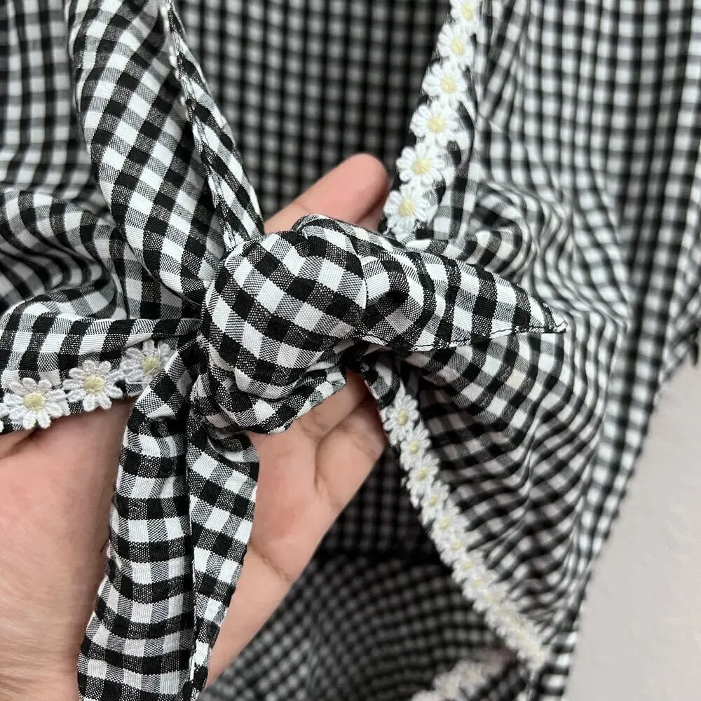 NEW SOLID AND STRIPED BLACK WHITE GINGHAM PRINT CUTOUT KNEE LENGTH DRESS MEDIUM